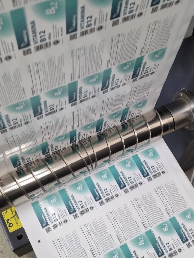 tekercses etikett címke